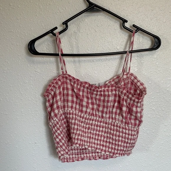 American Eagle Outfitters Red Gingham Adjustable Camisole Top Size Medium - Picture 6 of 9